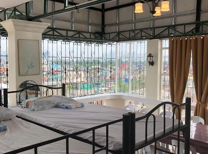 Apartamento The Mansion: 18 Pax Budget Near Airport Terminal Pasay *