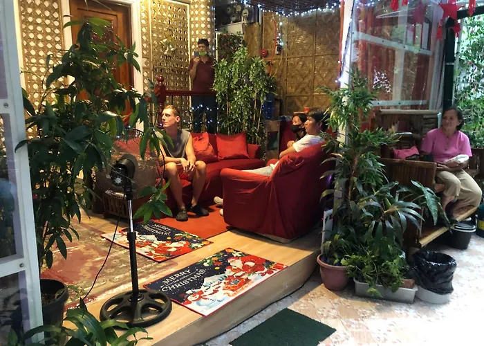 The Mansion: 18 Pax Budget Near Airport Terminal Pasay Apartamento Manila